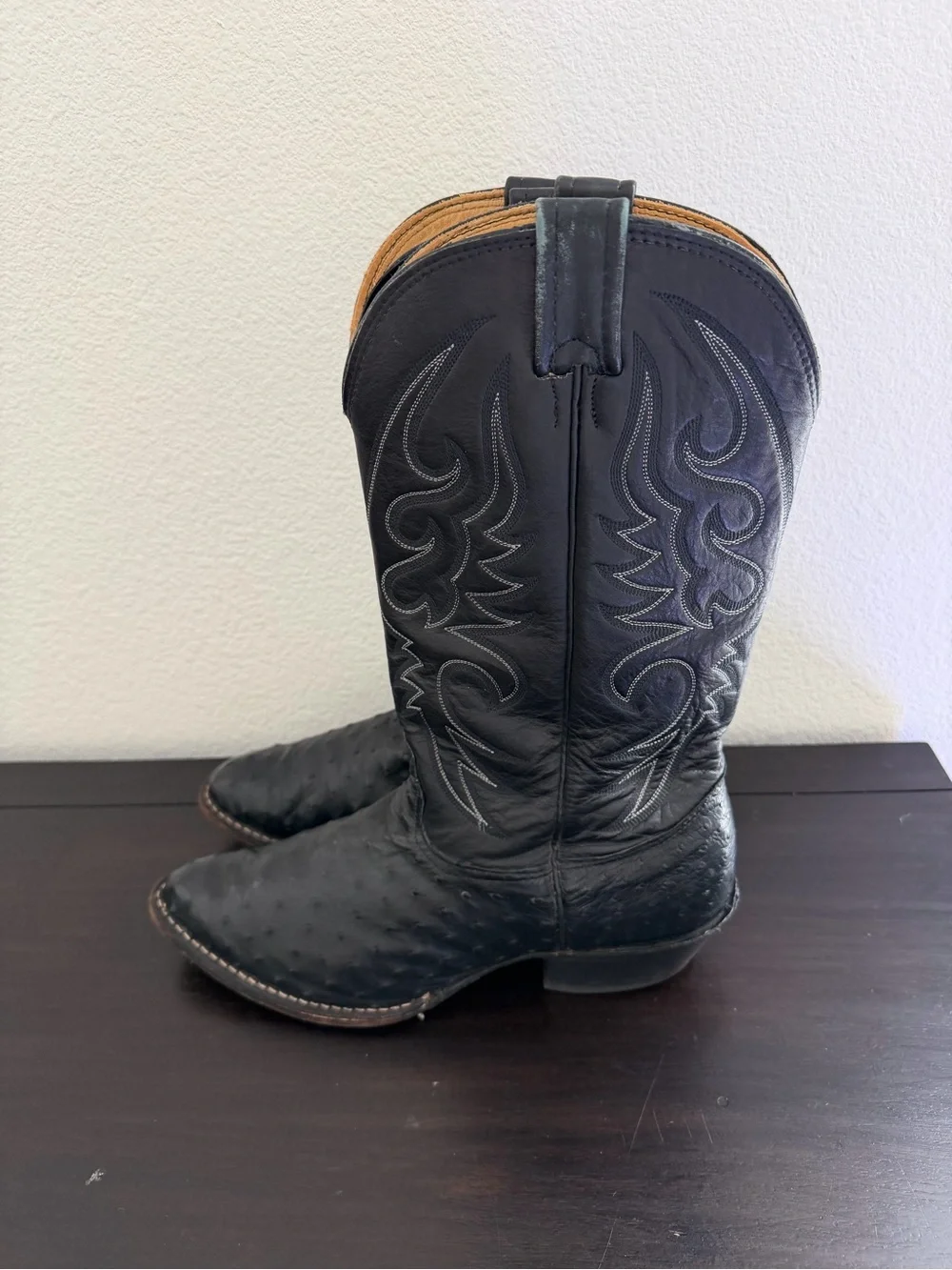 Vintage Larry Mahan Black Full Quill Ostrich Cowboy Boots White Stitching 10B M